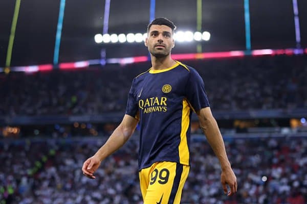 Меҳди Тареми фаолиятини Грецияда давом эттиради