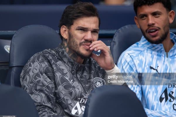 "Фенербахче" ва "Сити" ўртасидаги музокаралар давом этмоқда