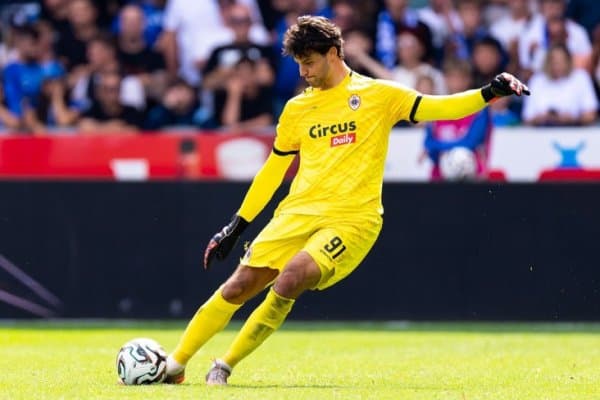 МЮ Ўринбоевнинг жамоадошига янги таклиф жўнатди