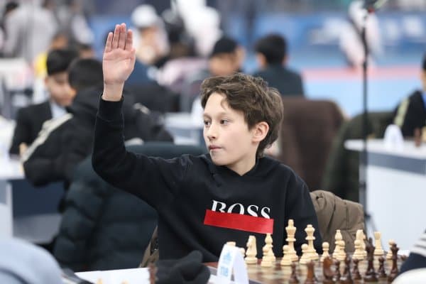 "FUJAIRAH GLOBAL Chess Championship". Абдурасулов Музаффаржонда ғалаба, Аблулазизов Асилбек дуранг ўйнади - ўзбекистонлик спортчиларнинг бугунги натижалари!