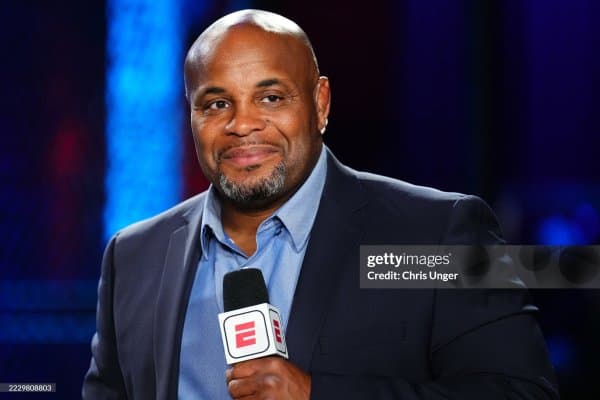 Даниэль Корьме: "Жек Маддалена Ислом Махачевни мағлуб этади, бироқ..." 