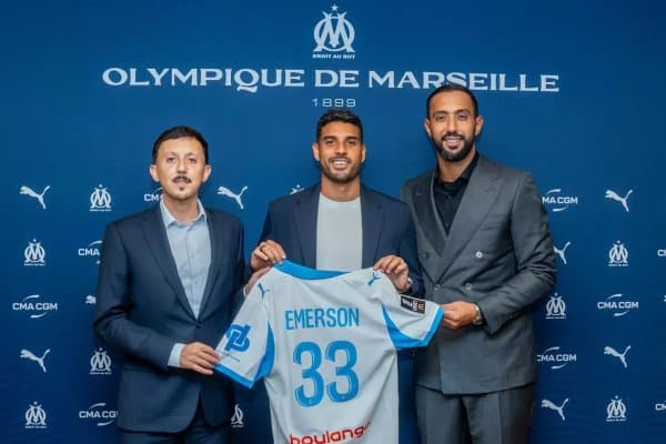 "Челси"нинг собиқ футболчиси Лига 1 клубига ўтди