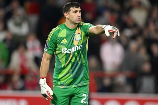 МЮ қизиққан дарвозабон жамоаси билан шартномасини янгилади