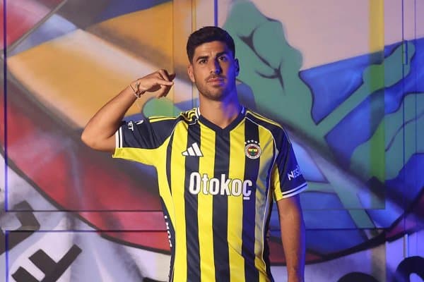 "Фенербахче" "Реал Мадрид"нинг собиқ футболчисини ўз сафига қўшиб олди