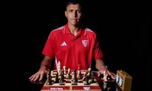 Алексис Санчес "Севилья" сафига бориб қўшилди