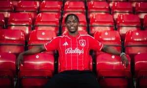 "Ноттингем Форест" "Арсенал" ҳимоячиси ва яна бир вингер трансферини эълон қилди