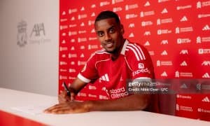 Исак футбол тарихидаги энг қиммат трансфер рўйхатида нечанчи ўринда?