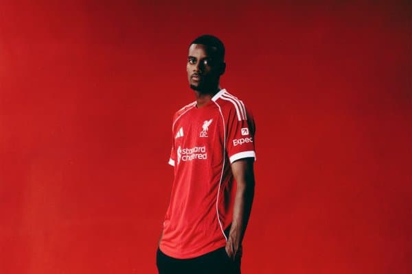 Исак: "Мен "Ливерпуль"да тарих яратмоқчиман"