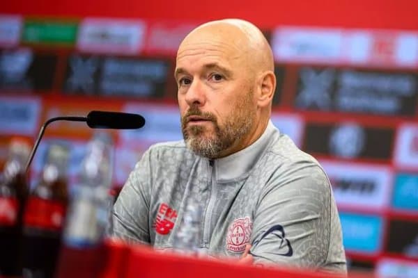 Бундеслигада 2 та ўйин ўтказиб ишдан ҳайдалган тен Хаг қанча конпенсация пули олди?