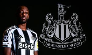 Трансферлар ойнаси ёпилишига 30 сония қолганда расмийлаштирилган трансфер