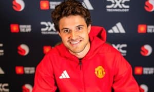 Бельгиялик посбон "Астон Вилла"ни эмас, МЮни танлаган