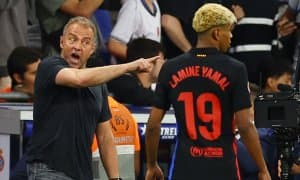 Ямал бош мураббий Фликка қарши чиқди