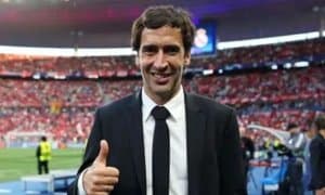 Бундеслига клуби “Реал” афсонасини чақирди