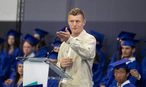 Тони Кроос: "Иcак ҳақида кўпчилик эшитмаган"