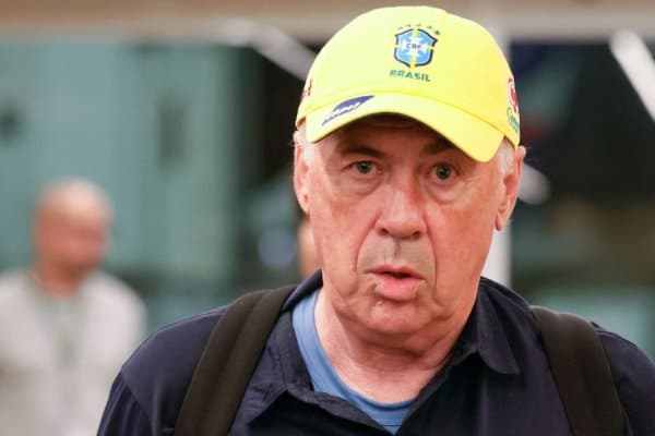 Анчелотти нега Неймарни терма жамоага чақирмаганини айтди