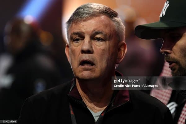 Тедди Атлас: "Усикнинг фильми бахтли якун топиши учун фаолиятини тугатиши керак"