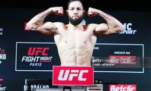 "UFC Paris" турнирининг вазн ўлчаш маросими якунланди