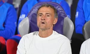 Луис Энрике велосипеддан йиқилиб, жароҳат олди ва операция қилинади!