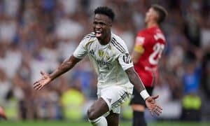 Ривалдо Винисиуснинг захирадан майдонга тушиши ҳақида фикр билдирди