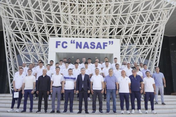 Қашқадарё вилояти ҳокими “Насаф” жамоаси билан учрашди