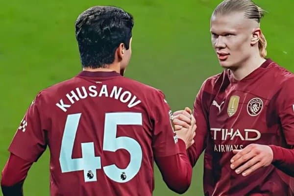 Холанд автобусга урилди