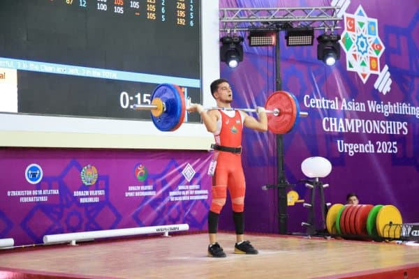 Хоразмда оғир атлетика бўйича катталар ва ёшлар ўртасида Ўзбекистон кубоги ва “Марказий Осиё” очиқ чемпионати старт олди