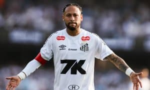 Неймар “нозиклашиб” қолди энди уни аяб ўйнатишади