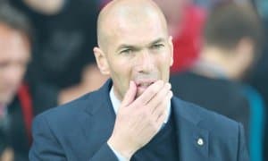 Зидан супертаркибга бош мураббийлик қилишга кўнди