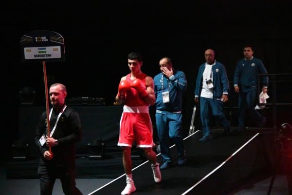 Бокс. Бугун жаҳон чемпионатининг ярим финал ва финал баҳслари бўлиб ўтади