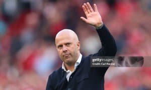 Арне Слот "Ливерпуль"нинг трансферларга кўп пул сарфлагани ҳақида гапирди