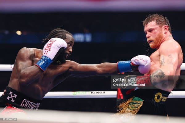 Теренс Кроуфорд қиролни тахтдан ағдарди !!!