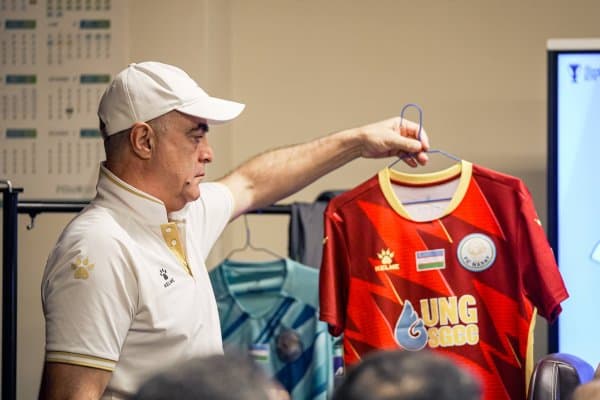 Элит Чемпионлар лигаси. "Ал-Аҳли" - "Насаф": Жамоалар қандай либосда ҳаракат қилиши маълум