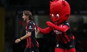 Модрич бир зарба билан 64 йиллик рекордни урди