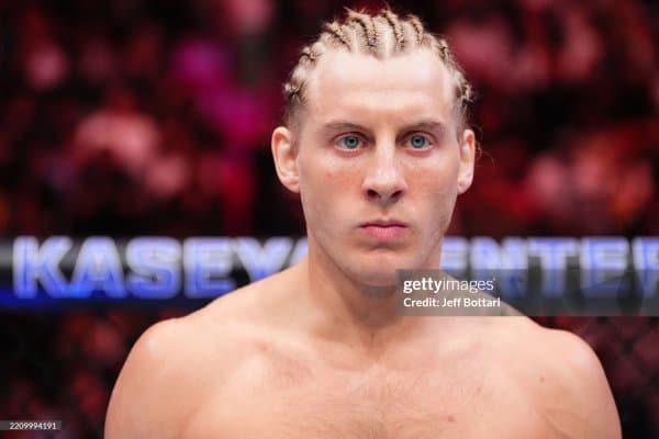 Пэдди Пимблетт: "Рикки Хаттон - Манчестердаги энг зўр боксчилардан бири эди"