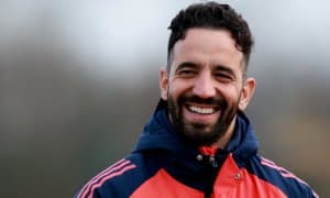 Аморимни ноябргача ишдан бўшатиш МЮга қимматга тушади