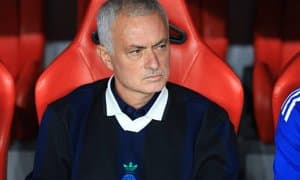 Моуриньо: "Бенфика"нинг таклифини рад этиб бўлмайди"