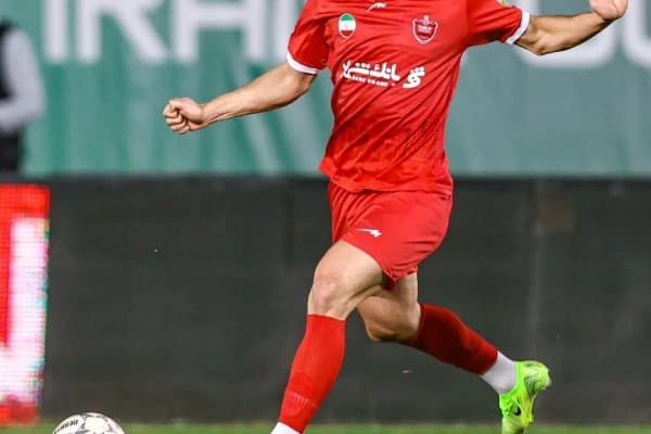 Эрон Про лигаси. Ўрунов асосий таркибда майдонга тушган баҳсда "Персеполис" дуранг ўйнади