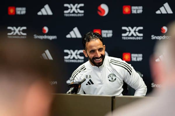 Аморим: "МЮга ишонч ва тажовузкорлик етишмаяпти"