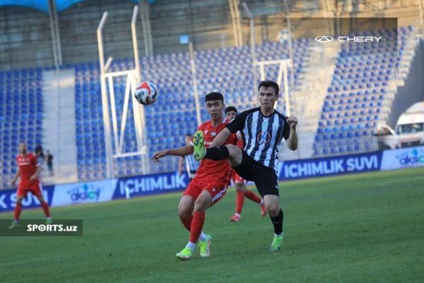 "Андижон" - "Сўғдиёна" учрашувидан фотолавҳалар