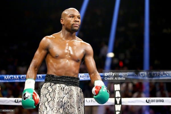 Флойд Мейвезер катта спортга қайтиши мумкин