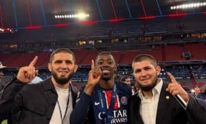 Ҳабиб Нурмагомедов Дембелени табриклади