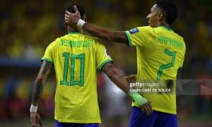 "Бу жуда кулгили ҳазил" - Неймар Рафиньянинг "Олтин тўп" учун курашдаги ўрни ҳақида кескин фикр билдирди