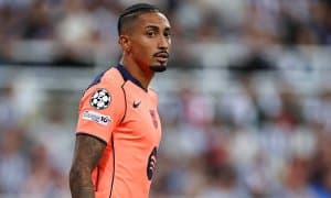 Неймар Рафиньянинг "Олтин тўп"да бешинчи ўрин олишига ҳазиломуз жавоб берди