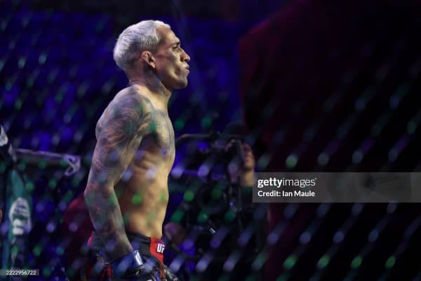 Расман: Чарльз Оливейранинг кейинги рақиби маълум