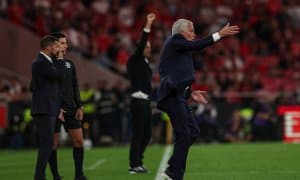 Моуриньо яна ВАР тизимидан норози бўлди