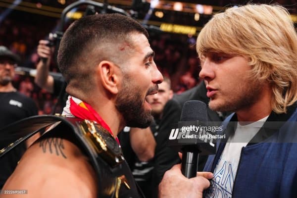 Пэдди Пимблетт: "Илия Топурия чемпионликка энг осон йўл билан эришди"