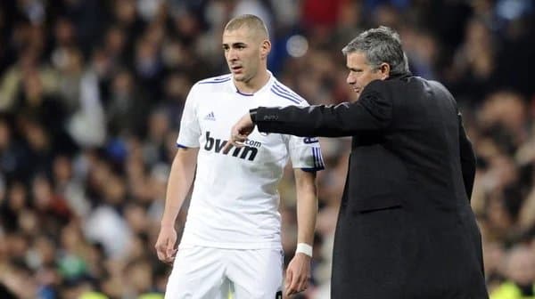 Моуриньонинг таклифи Бенземани ўйлантириб қўйди