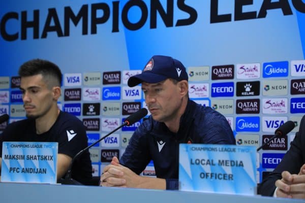 "Ҳар бир жамоани ўзига яраша камчиликлари бўлади, майдонда фамилиялар ҳал қилмайди" - Шацких ва Темиров матбуот анжуманида