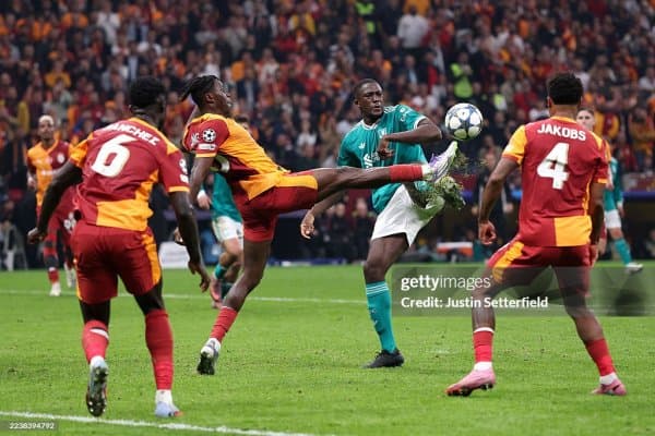 ЕЧЛ. "Галатасарой" ўз уйида "Ливерпуль"ни таслим қилди