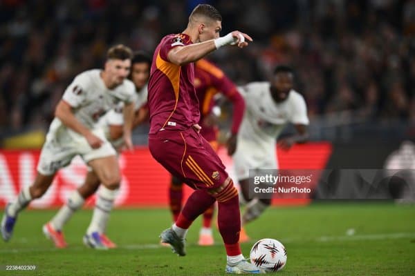 ЕЛ. “Рома”3 маротаба пеналтини голга айлантира олмади ва мағлуб бўлди